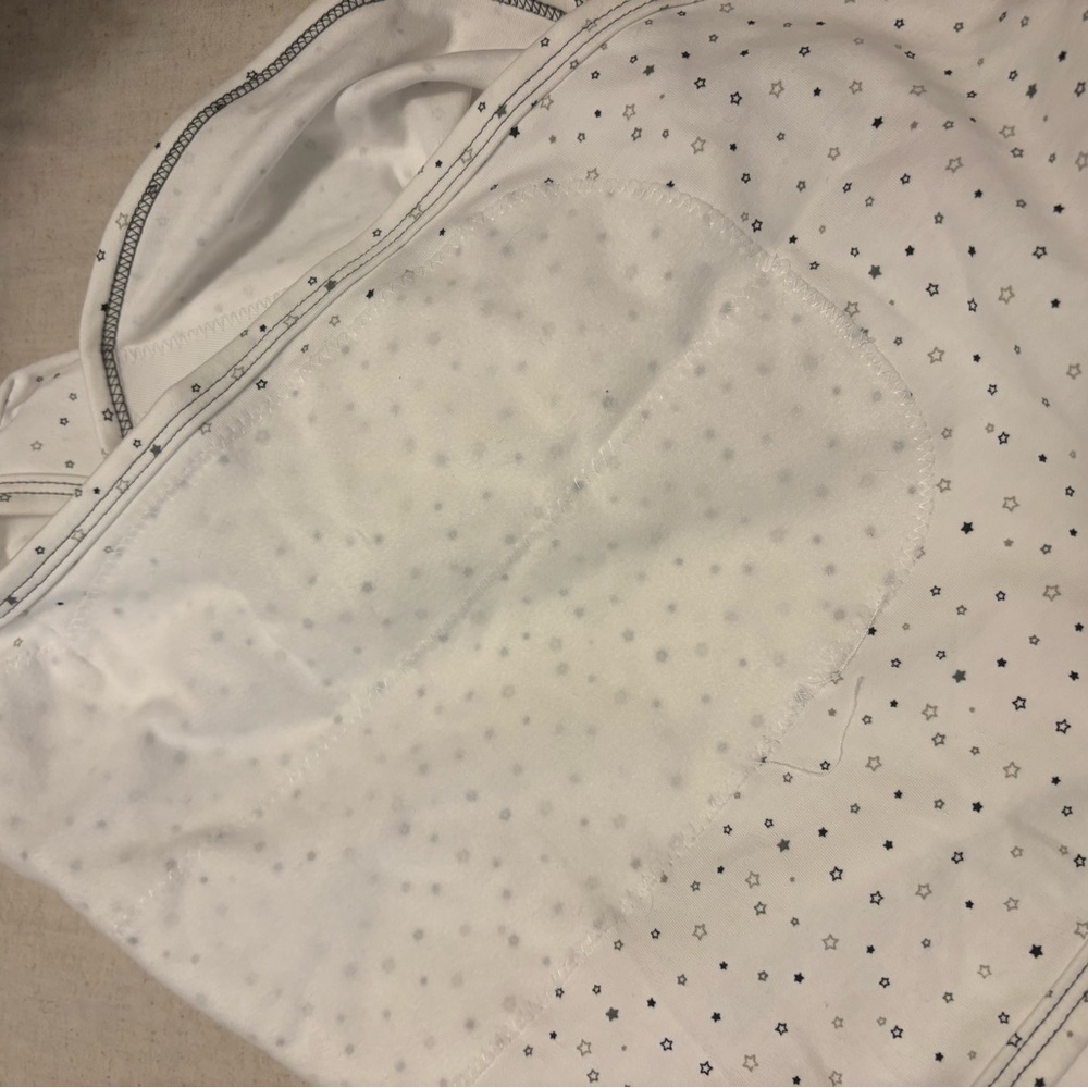 Nested Bean Zen Swaddle with Star Pattern - Picture 5 of 6